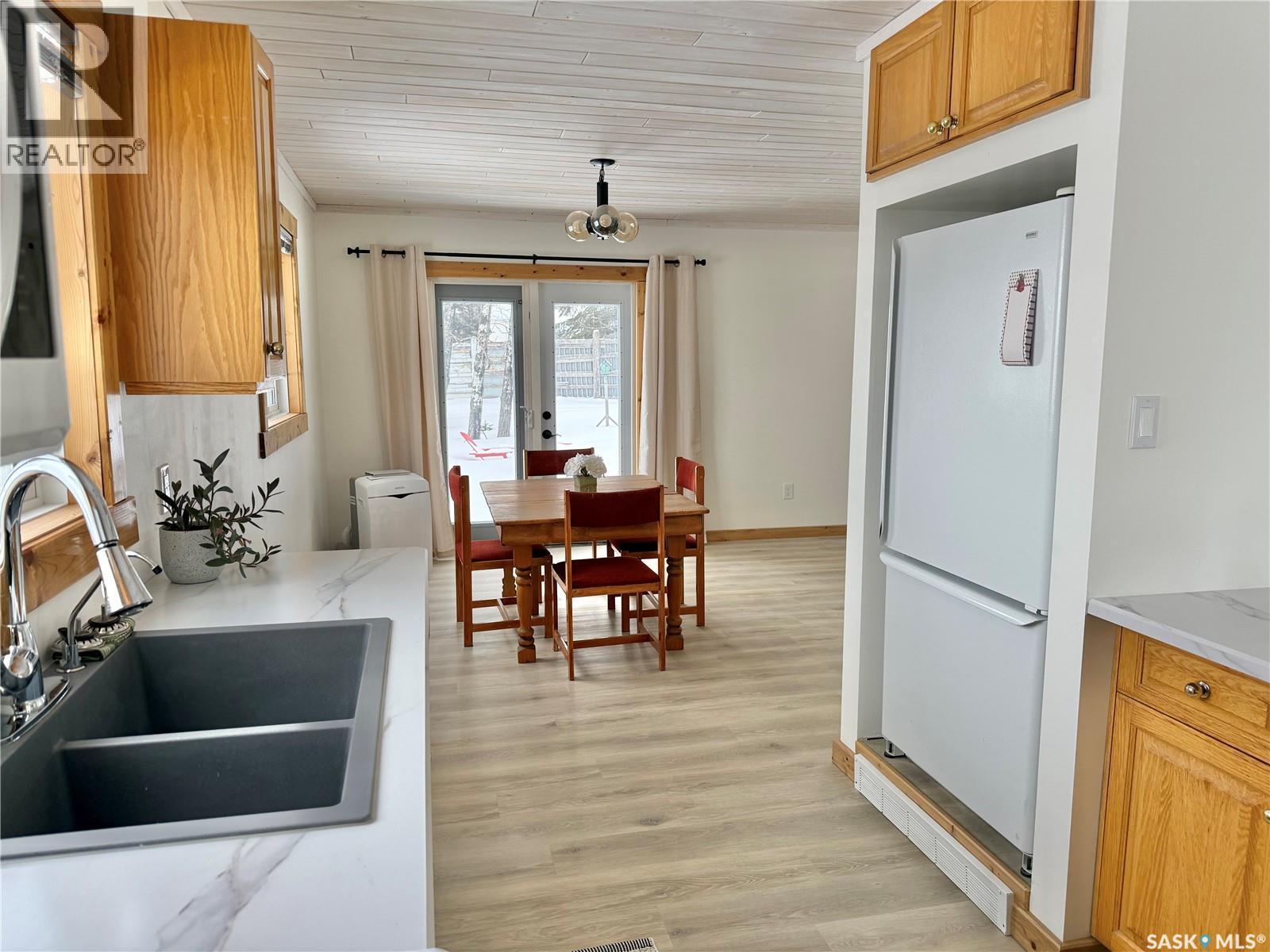 3 Morrow Place, Shell Lake, SK - Indoor