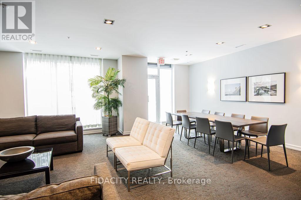 102 - 360 Patricia Street, Ottawa, ON - Indoor Photo Showing Other Room