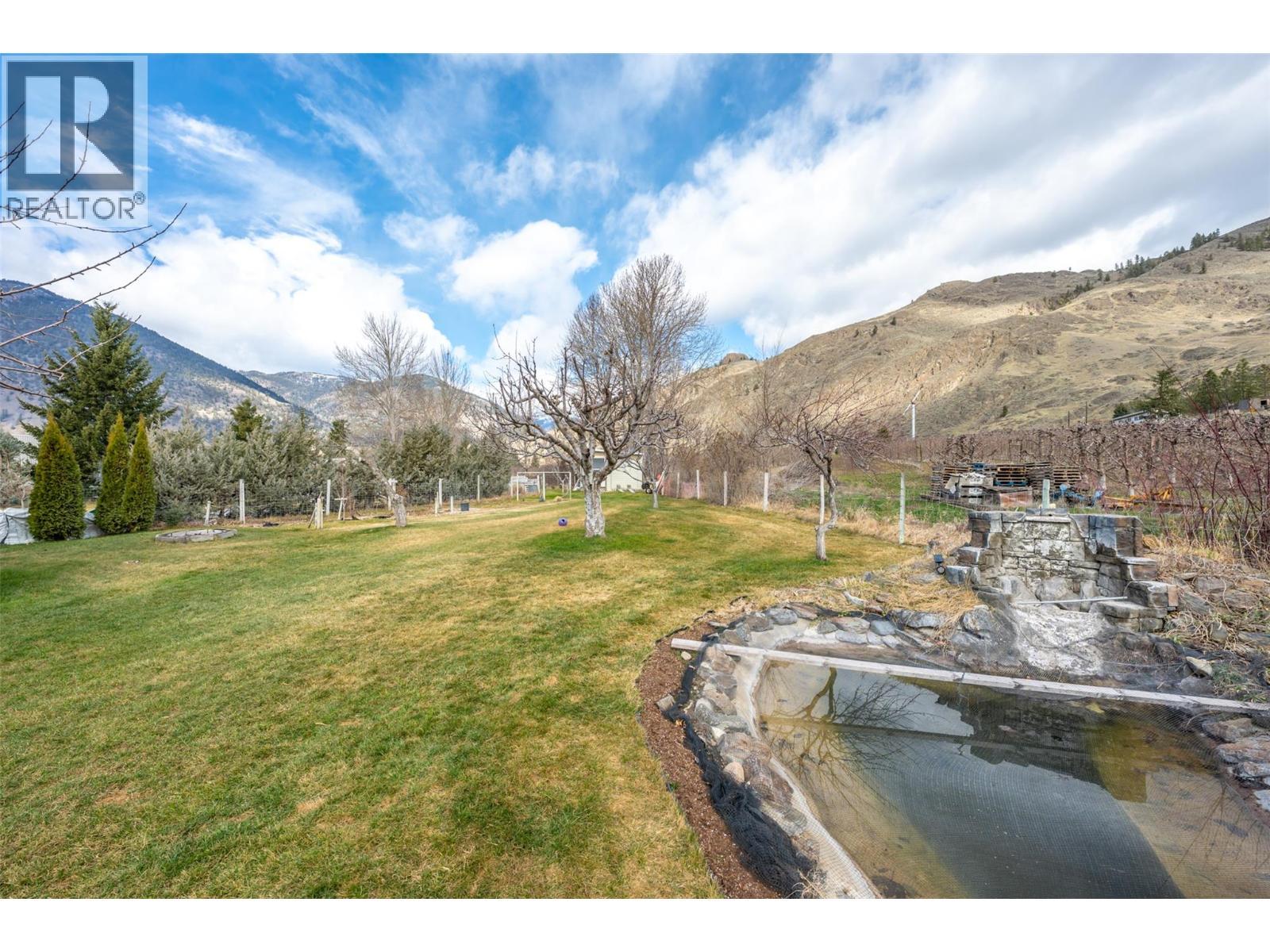 2616 Middle Bench Road, Keremeos, BC - Outdoor With View