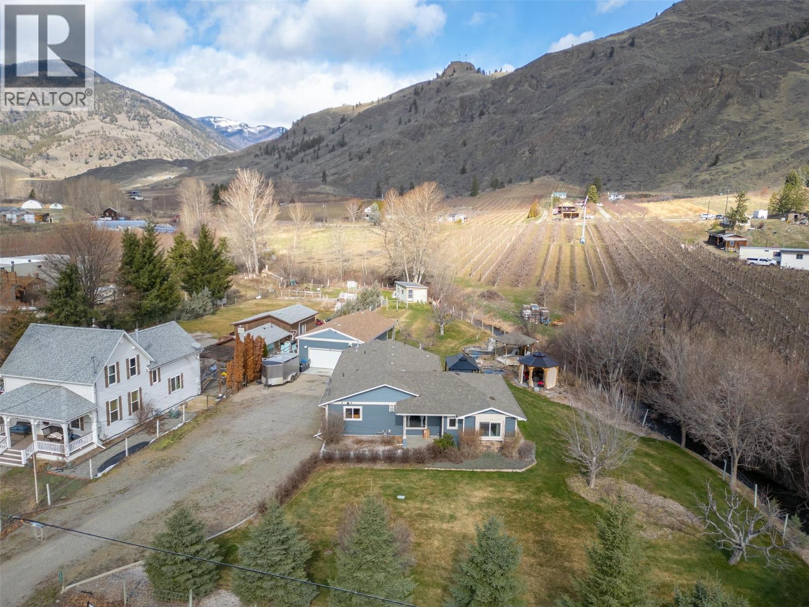 2616 Middle Bench Road, Keremeos, BC - Outdoor With View