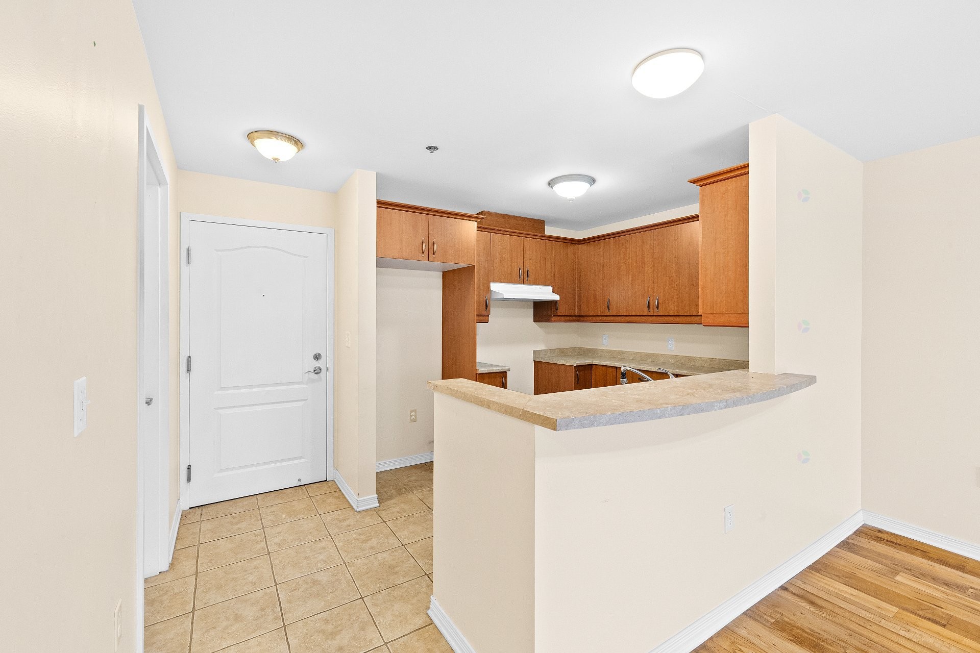 Cuisine - 111-33 Boul. St-Elzear E., Laval (Vimont), QC - Indoor