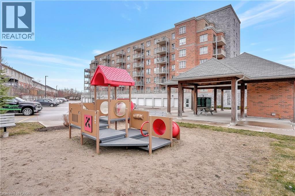 155 Water Street S Unit# 503, Cambridge, ON - Outdoor