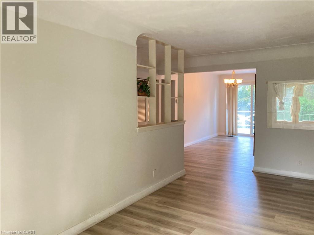 173 Washington Avenue, Waterloo, ON - Indoor Photo Showing Other Room