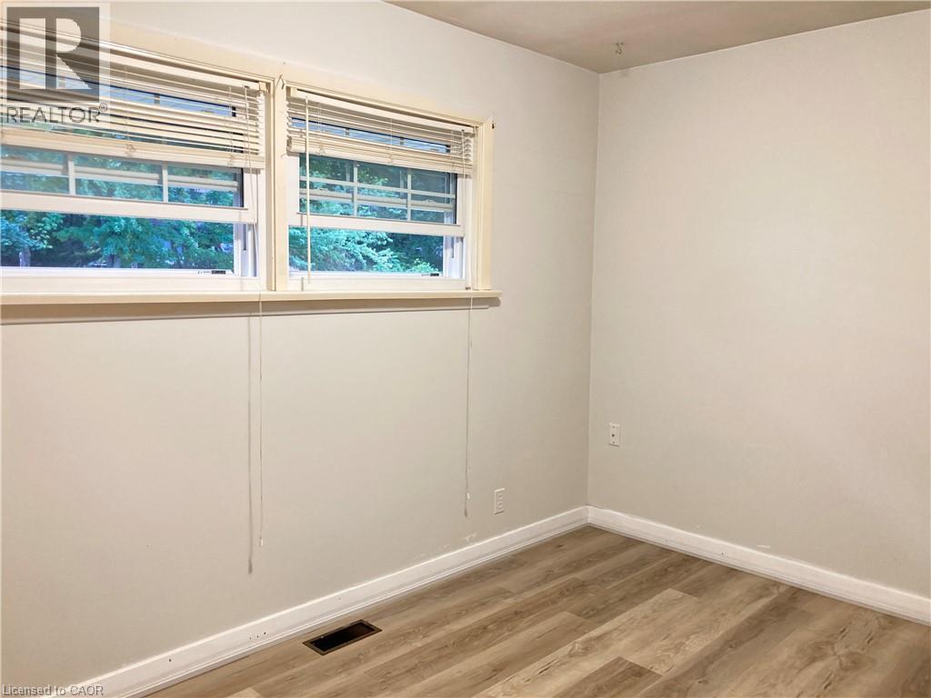 173 Washington Avenue, Waterloo, ON - Indoor Photo Showing Other Room