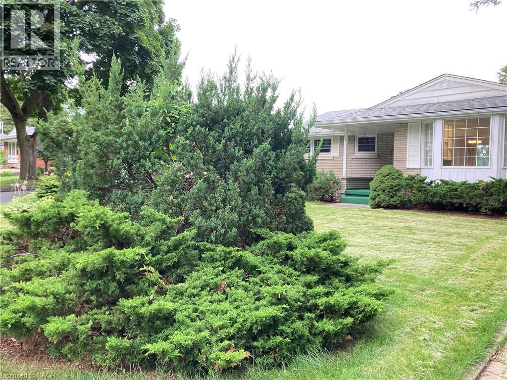 173 Washington Avenue, Waterloo, ON - Outdoor