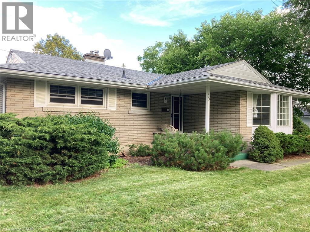 173 Washington Avenue, Waterloo, ON - Outdoor