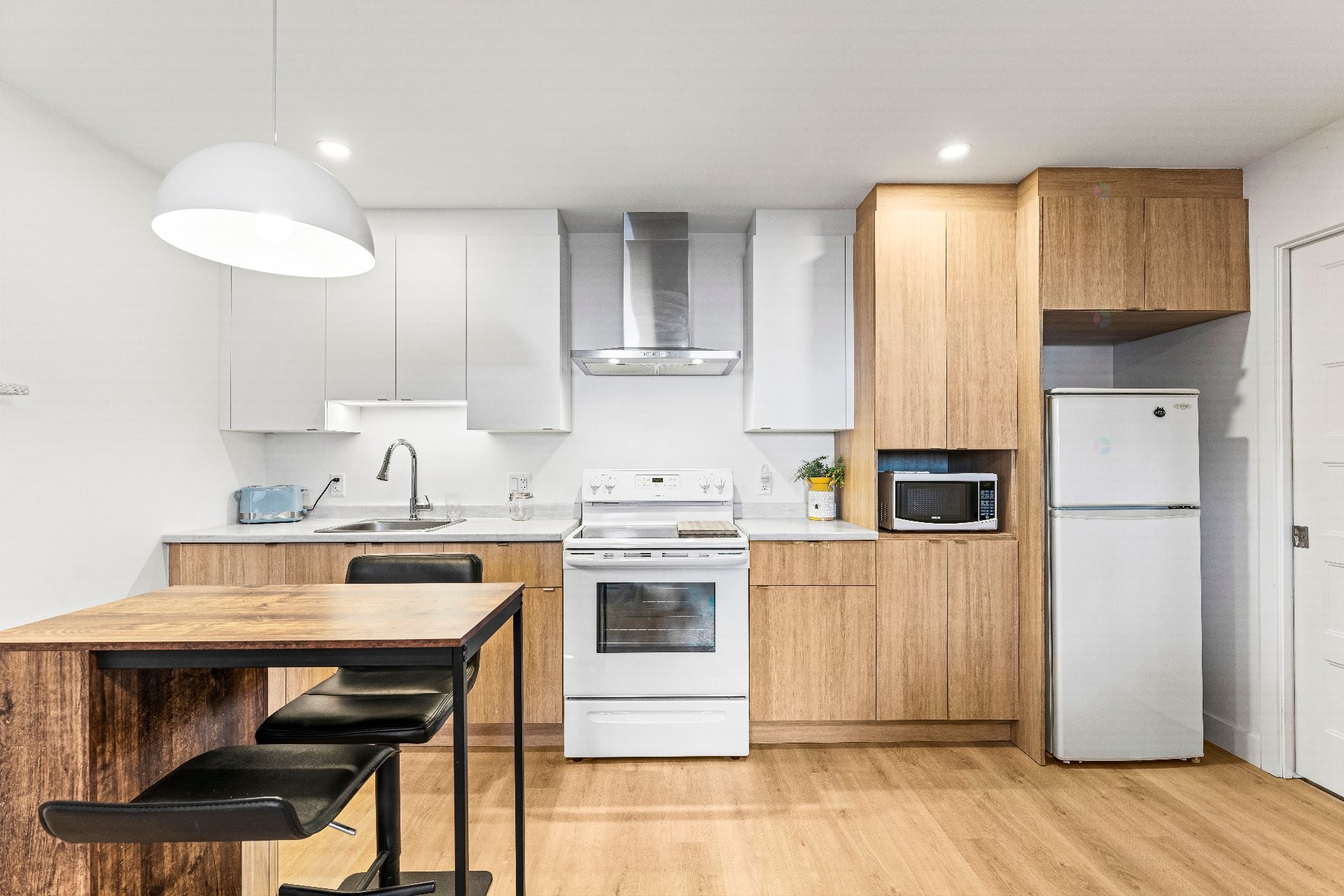 Cuisine - 365 Rue Adams E., Richmond, QC - Indoor Photo Showing Kitchen