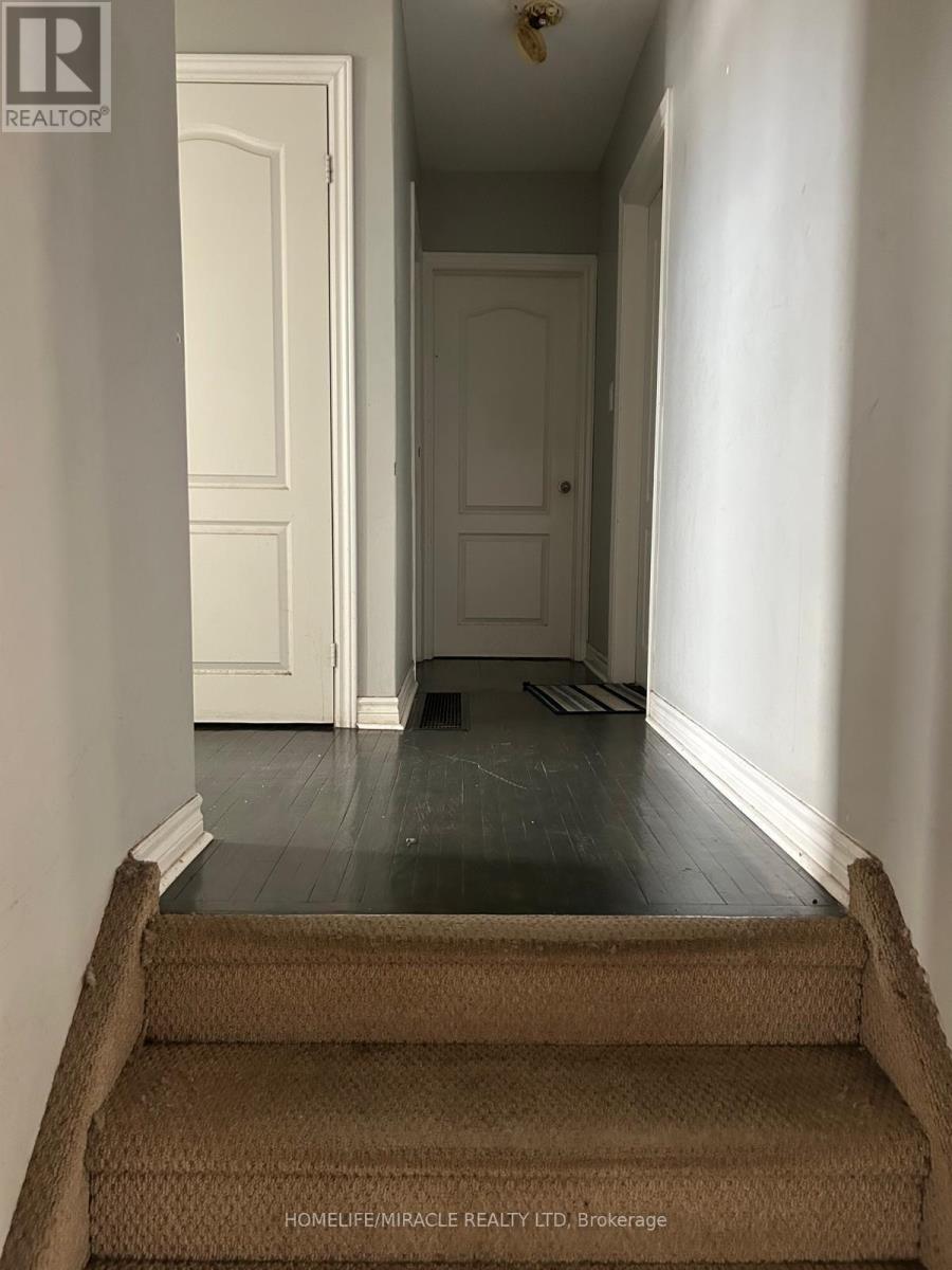 9188 Heritage Road, Brampton, ON - Indoor Photo Showing Other Room
