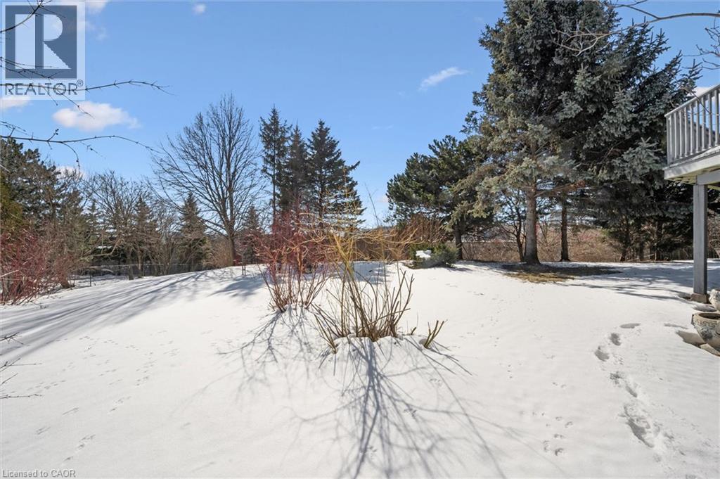 663 Heathcliffe Place, Waterloo, ON - Outdoor With View