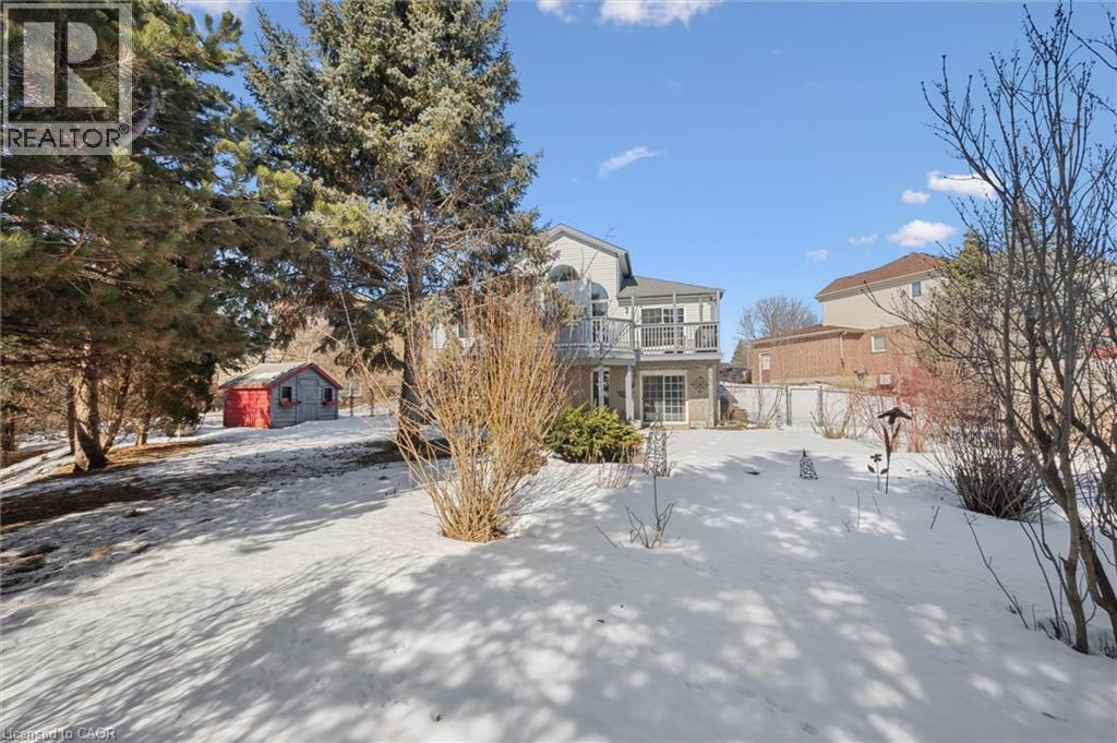 663 Heathcliffe Place, Waterloo, ON - Outdoor