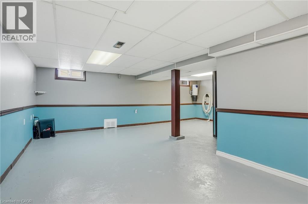 176 Adair Avenue N, Hamilton, ON - Indoor