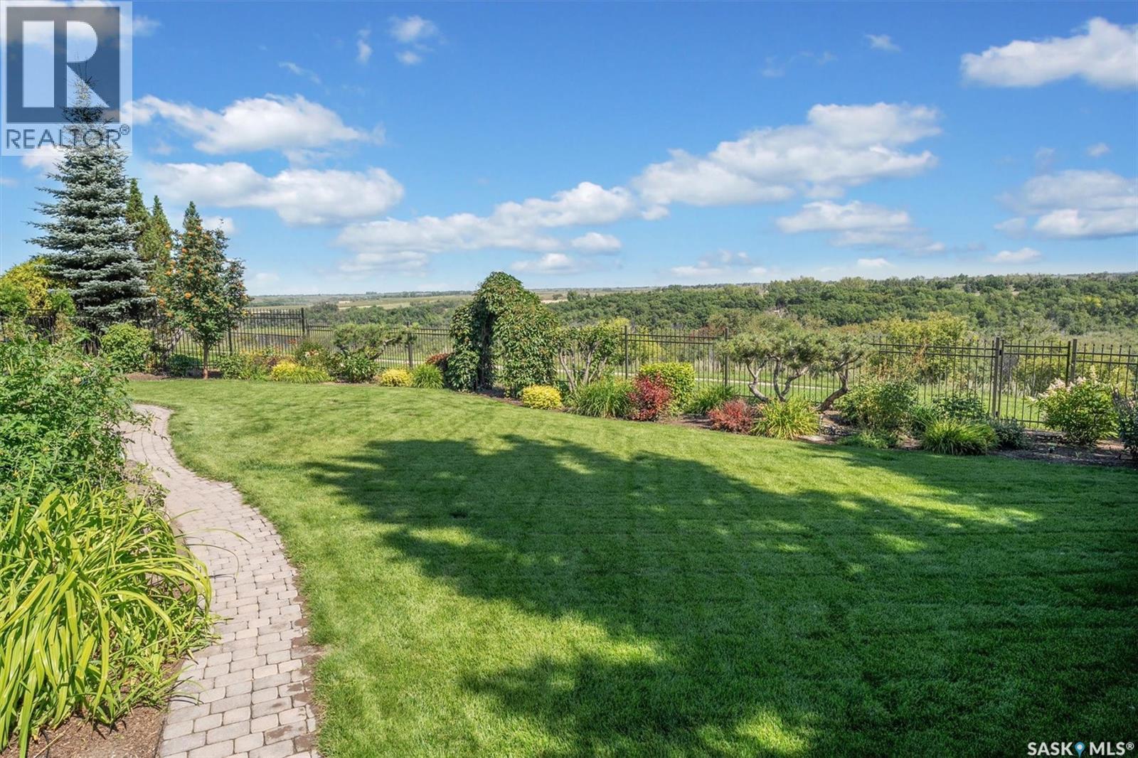 323 Mallin Crescent, Saskatoon, SK - Outdoor With View