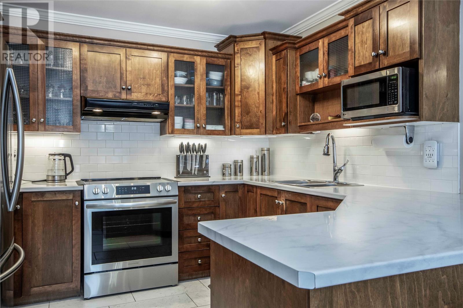 Kitchen - 34 Blackstrap Path, Conception Bay South, NL - Indoor Photo Showing Kitchen With Double Sink