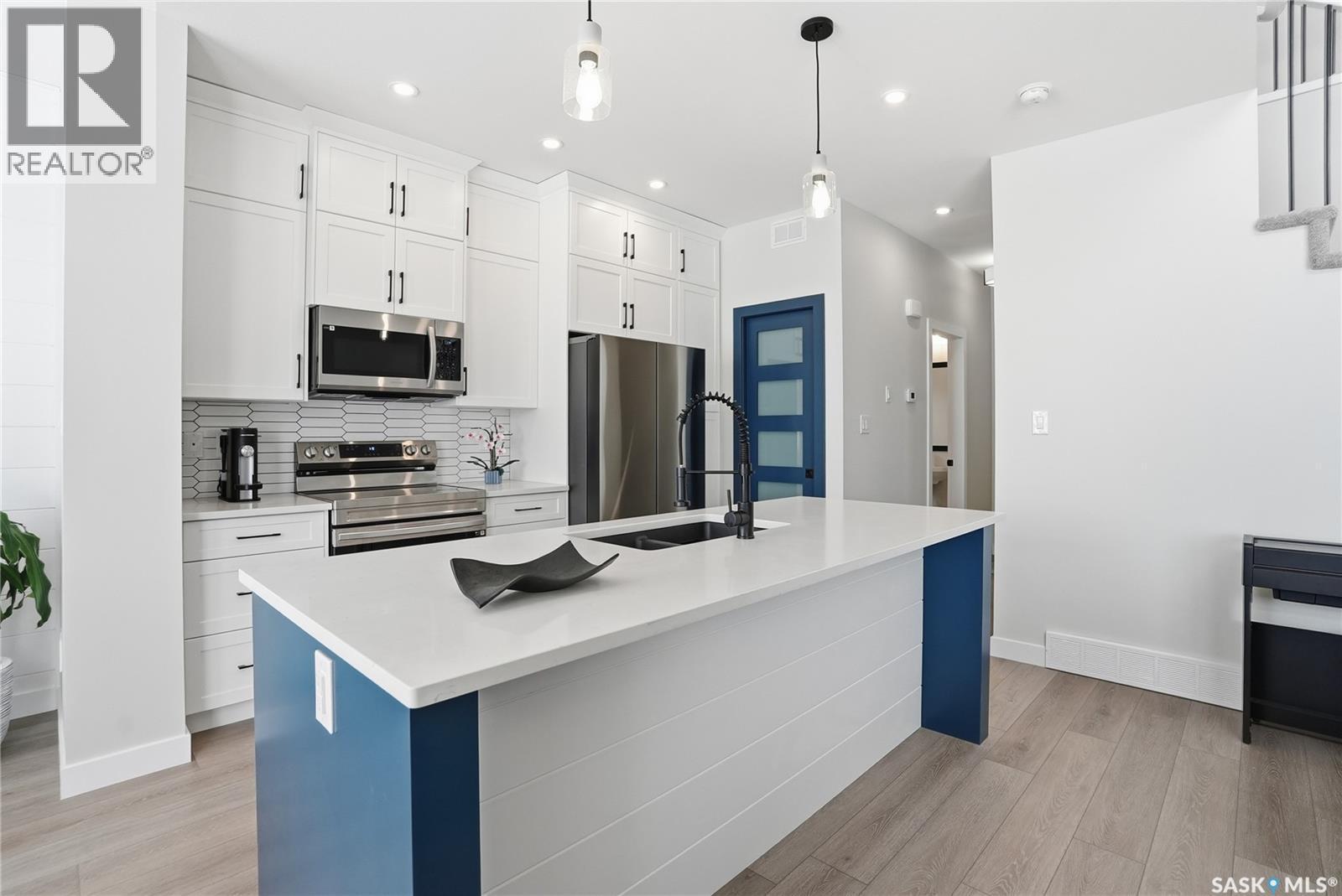 186 Mazurek Crescent, Saskatoon, SK