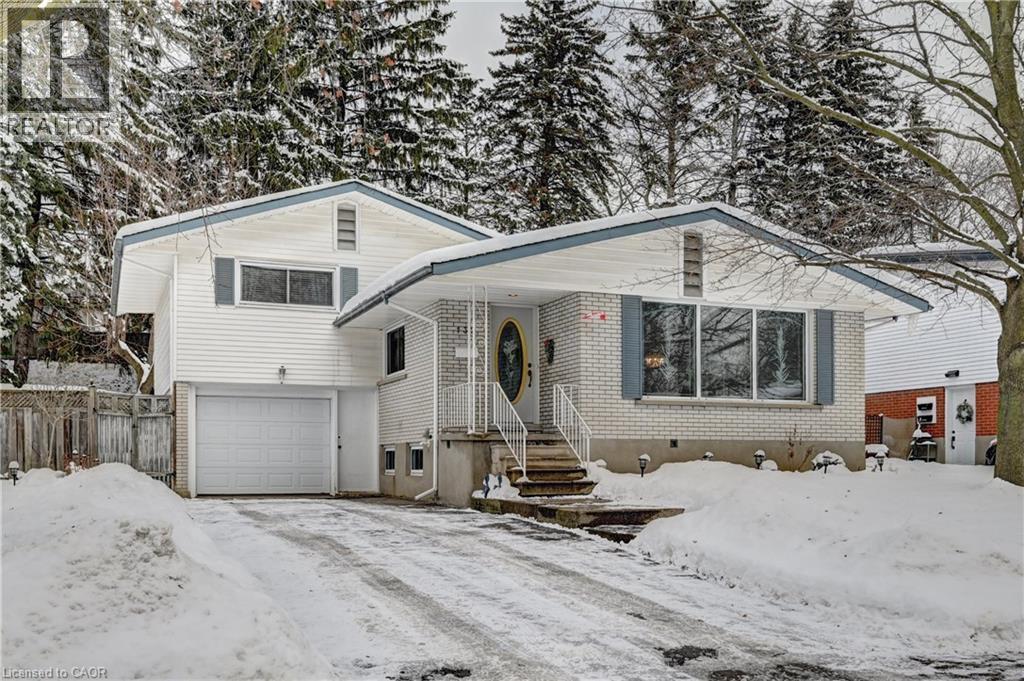 132 Forest Hill Drive, Kitchener, ON - Outdoor