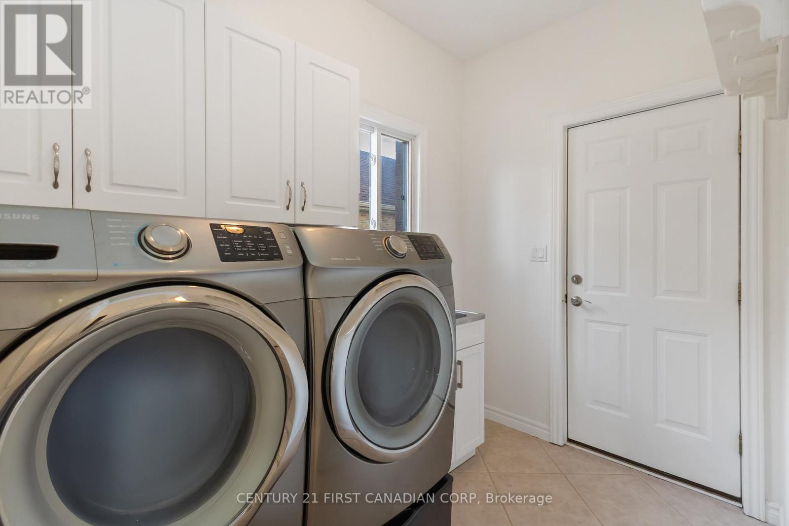 1 Watson Crescent, Central Elgin, ON - Indoor Photo Showing Laundry Room