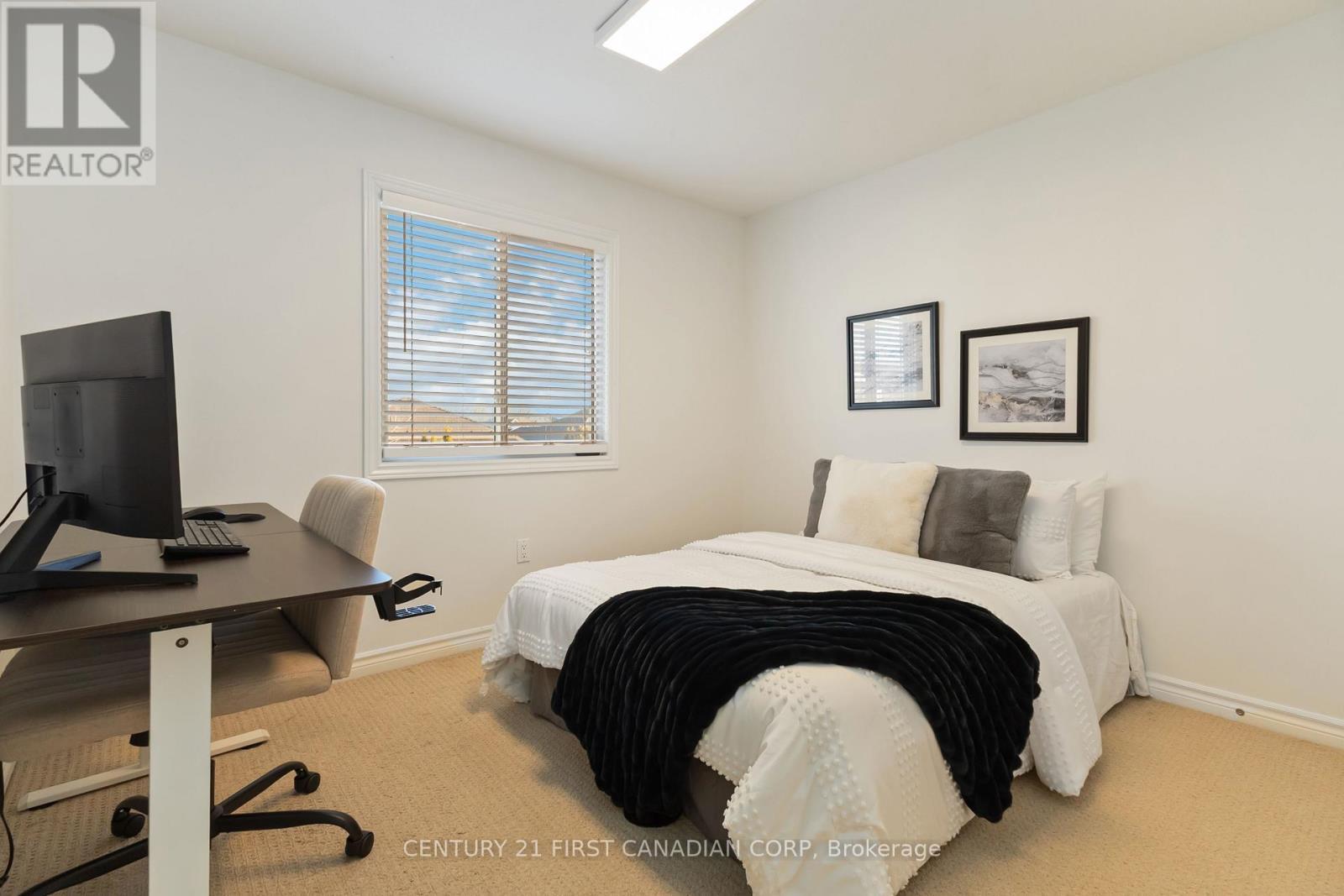 1 Watson Crescent, Central Elgin, ON - Indoor Photo Showing Bedroom