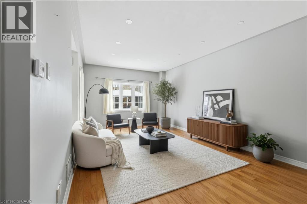Virtually/digitally staged living area - 100 Beddoe Drive Unit# 25, Hamilton, ON - Indoor