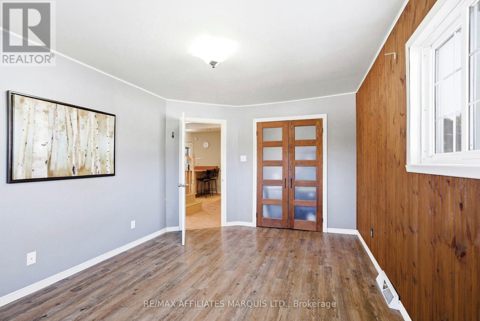 25 Dunbar Avenue, Cornwall, ON - Indoor Photo Showing Other Room