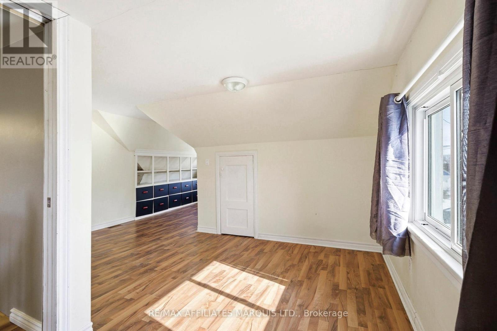 25 Dunbar Avenue, Cornwall, ON - Indoor Photo Showing Other Room