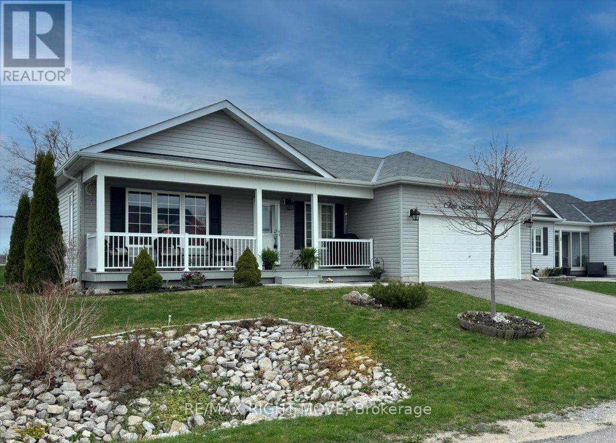 1 Sinclair Crescent, Ramara, ON - Outdoor With Deck Patio Veranda With Facade