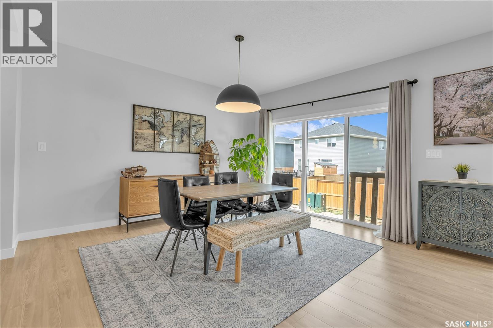 319 Dziadyk Bend, Saskatoon, SK - Indoor Photo Showing Dining Room