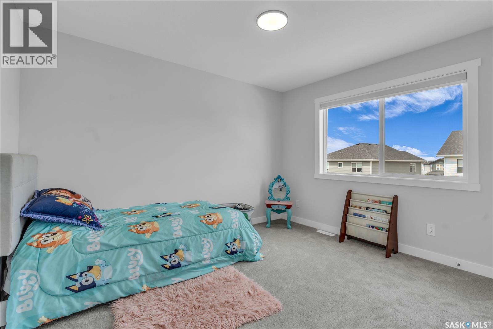 319 Dziadyk Bend, Saskatoon, SK - Indoor Photo Showing Bedroom