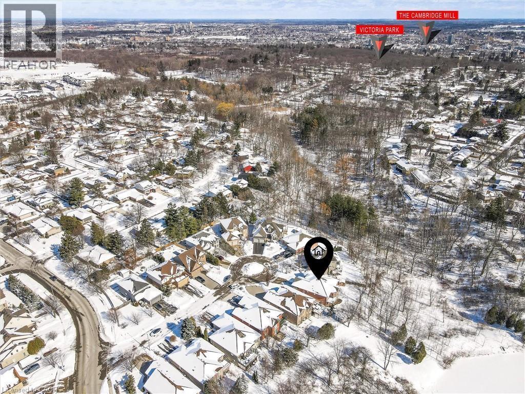 23 Mount Royal Place, Cambridge, ON - Outdoor With View