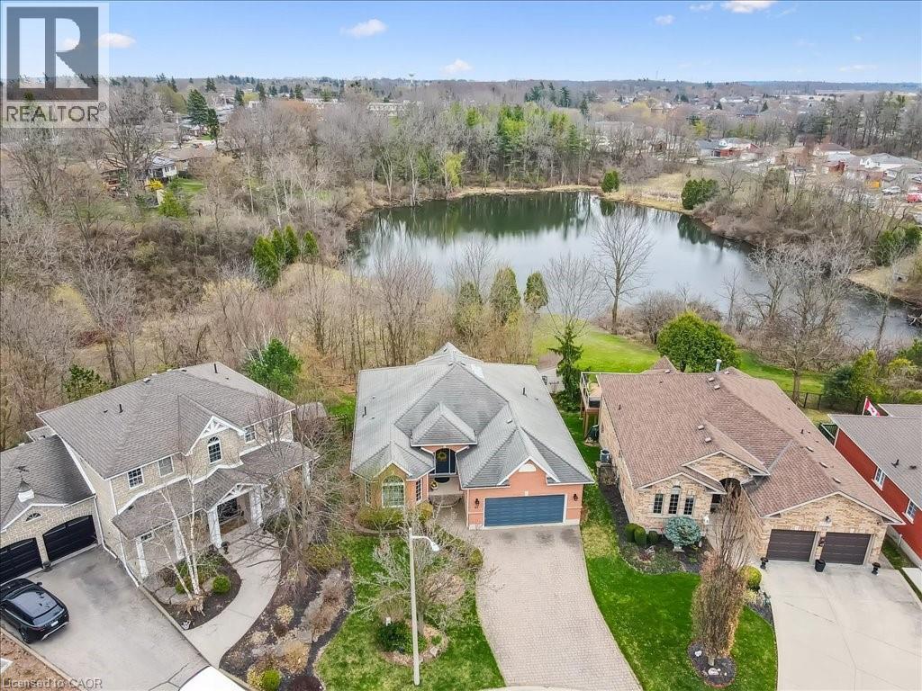 23 Mount Royal Place, Cambridge, ON - Outdoor With View