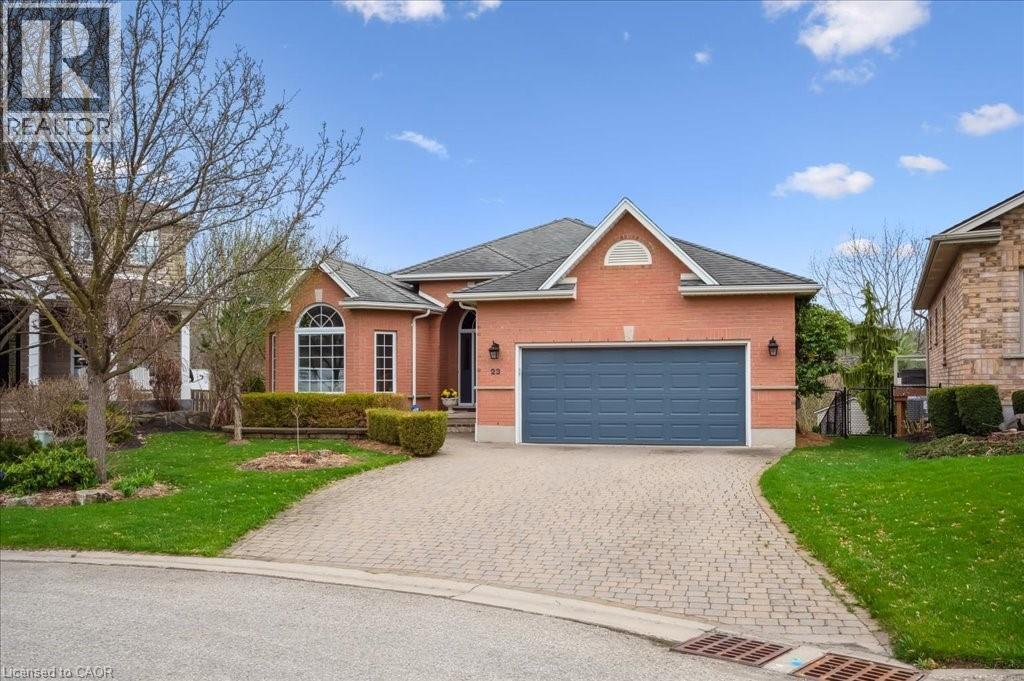 23 Mount Royal Place, Cambridge, ON - Outdoor With Facade