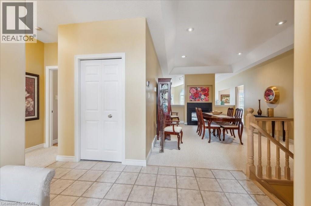 23 Mount Royal Place, Cambridge, ON - Indoor Photo Showing Other Room