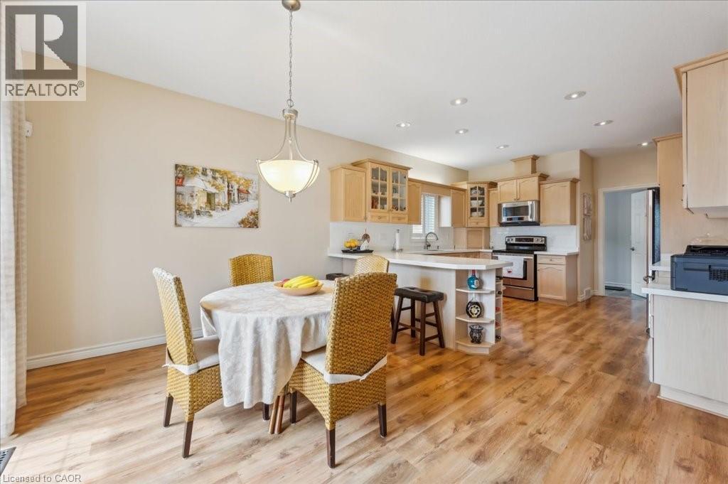 23 Mount Royal Place, Cambridge, ON - Indoor