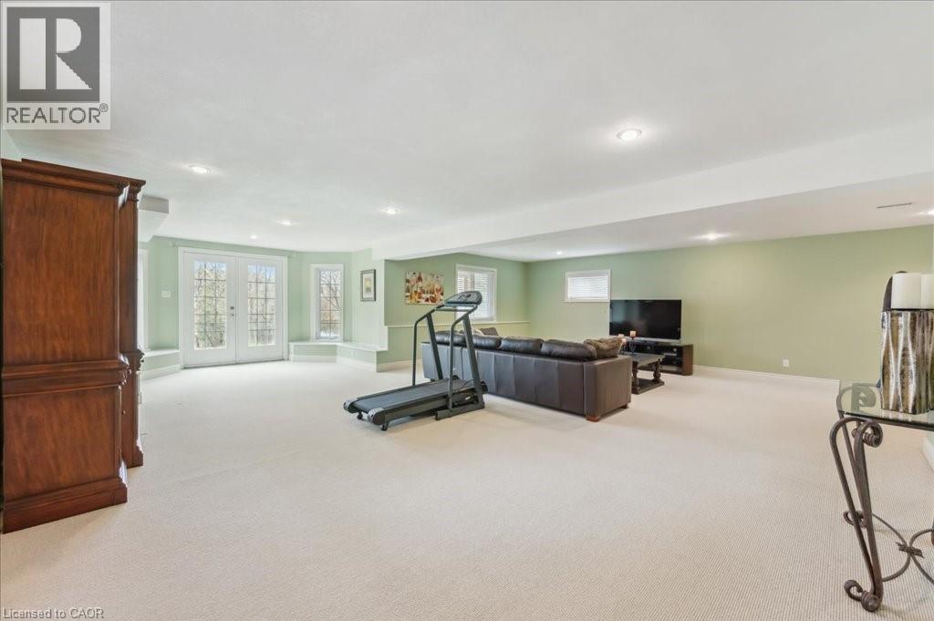 23 Mount Royal Place, Cambridge, ON - Indoor