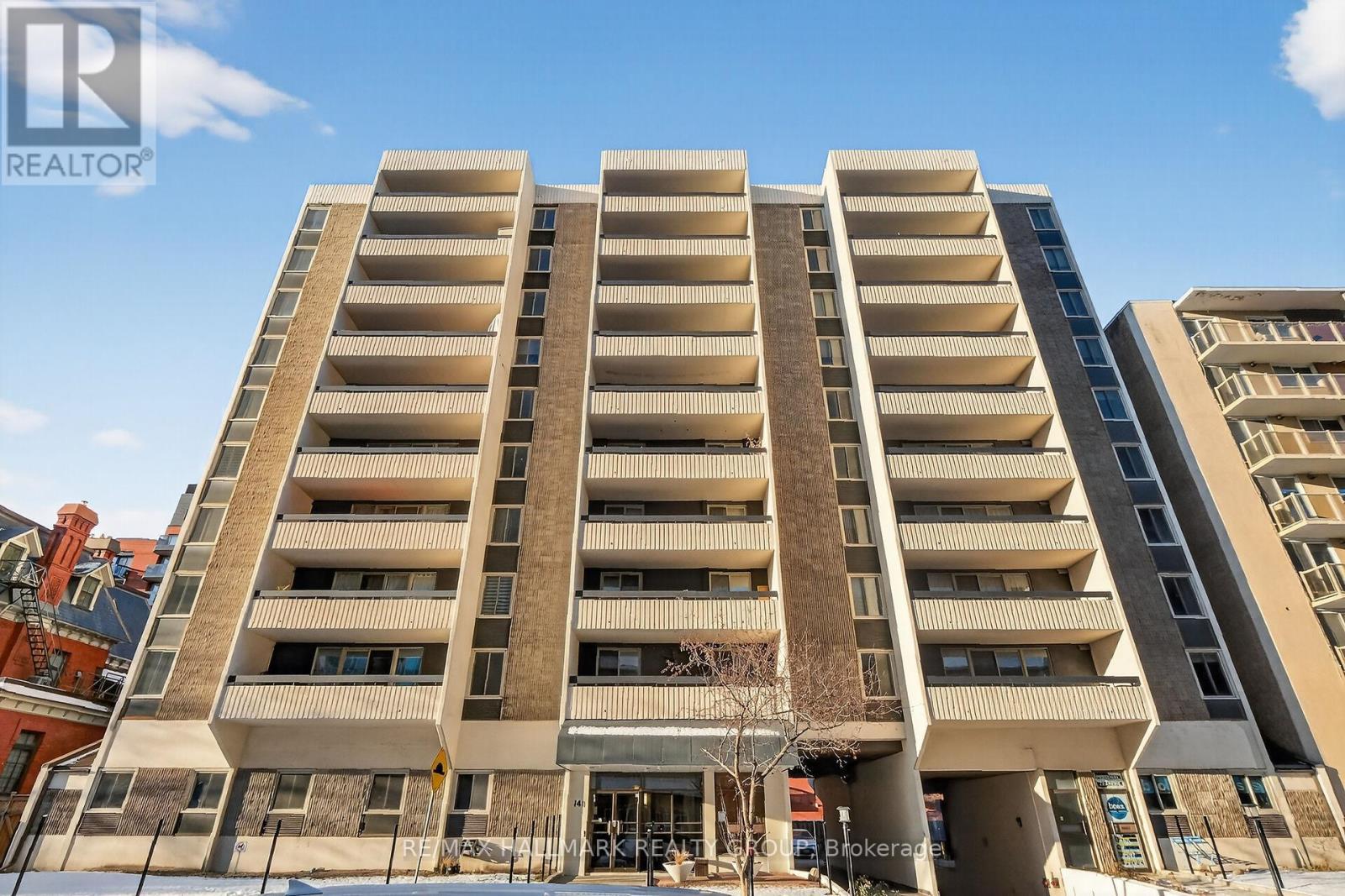 South side of Somerset-balcony south facing - 705 - 141 Somerset Street W, Ottawa, ON - Outdoor With Balcony With Facade