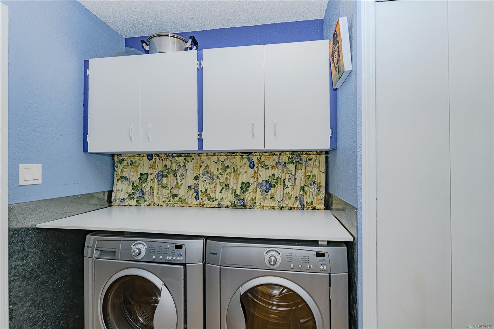 126 Maliview Dr, Salt Spring, BC