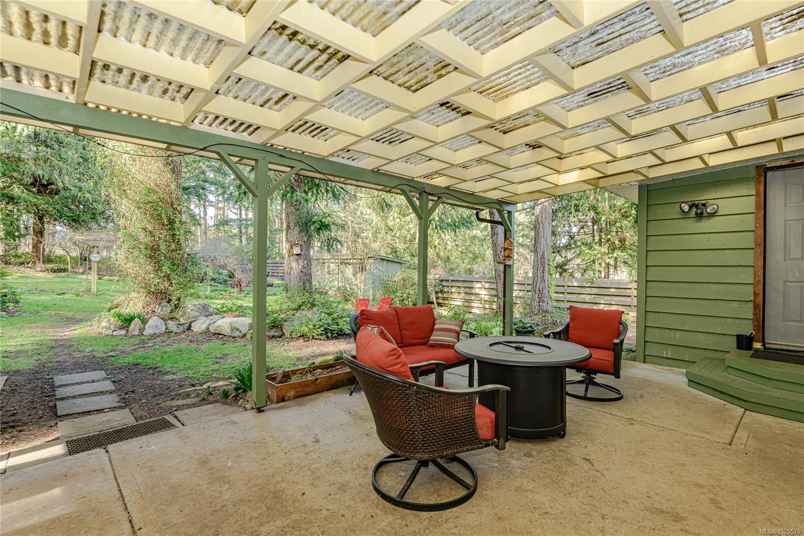 126 Maliview Dr, Salt Spring, BC