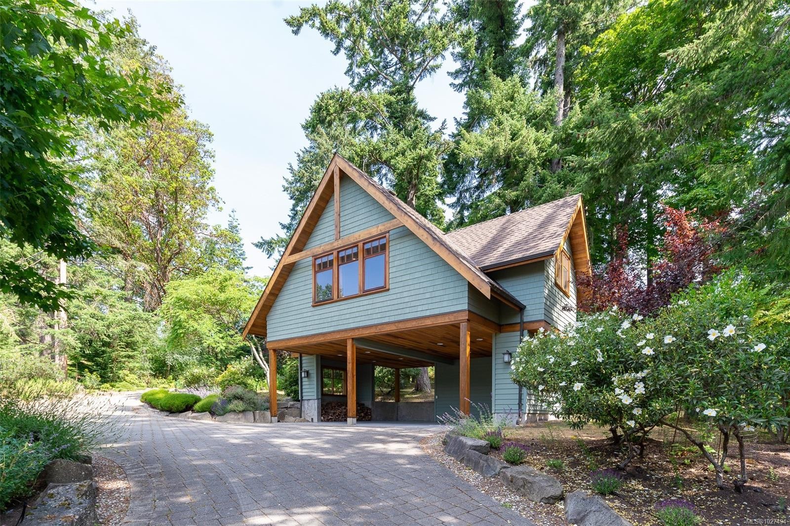 121 Howard Rd, Salt Spring, BC