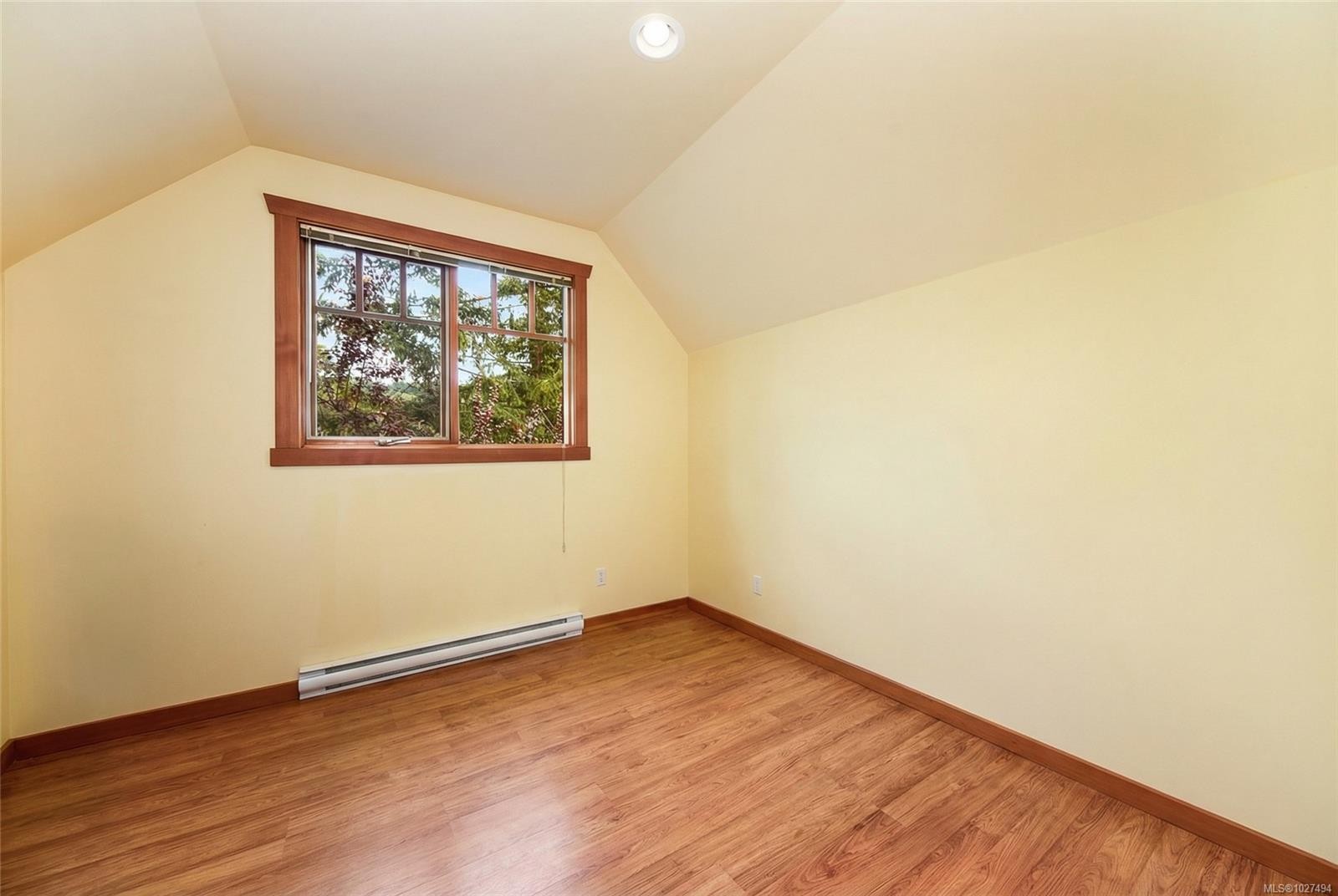 121 Howard Rd, Salt Spring, BC