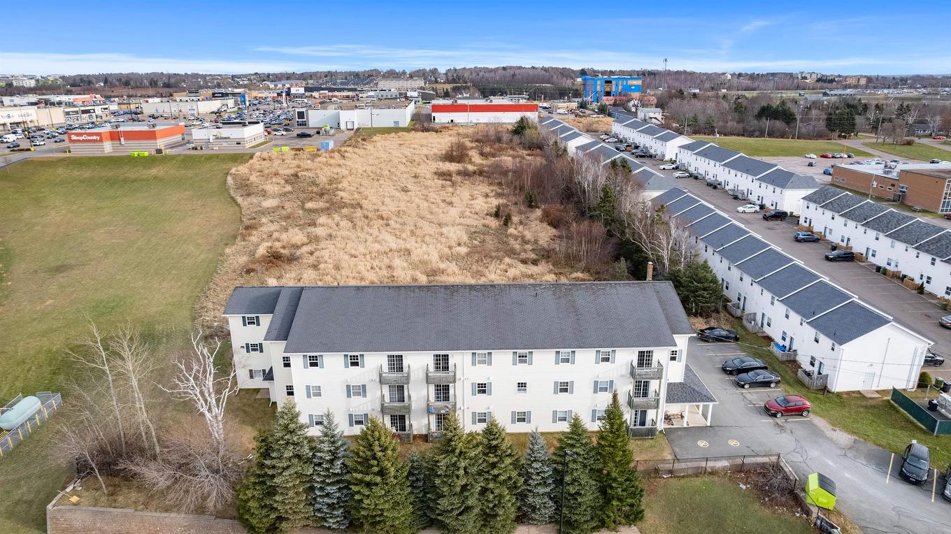 201 49 Burns Avenue, Charlottetown, PE