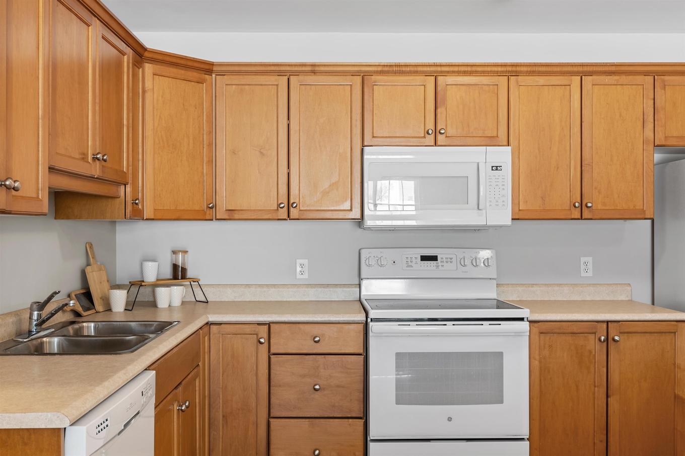 306 49 Burns Avenue, Charlottetown, PE