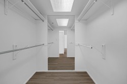 Closet - 