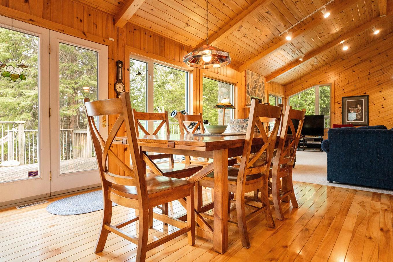 Lot 4 Lily Pad Bay, Kenora, ON - Indoor Photo Showing Dining Room