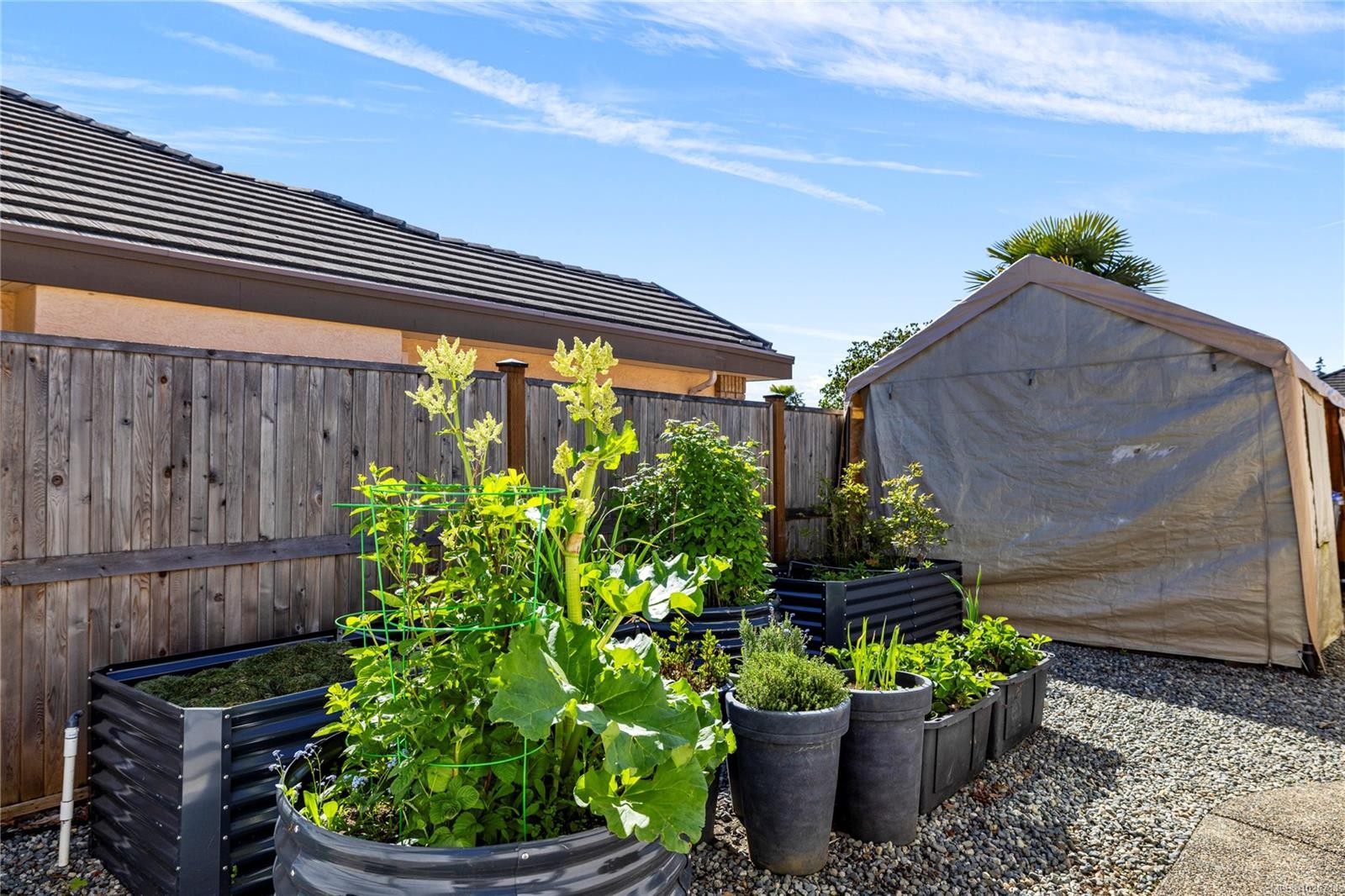 1157 Ormonde Rd, Qualicum Beach, BC