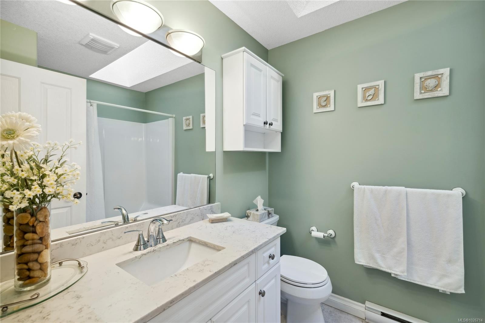 1157 Ormonde Rd, Qualicum Beach, BC