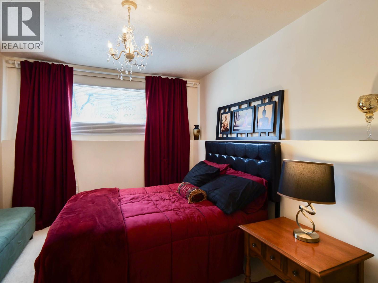 1750 Beach Crescent, Quesnel, BC - Indoor Photo Showing Bedroom