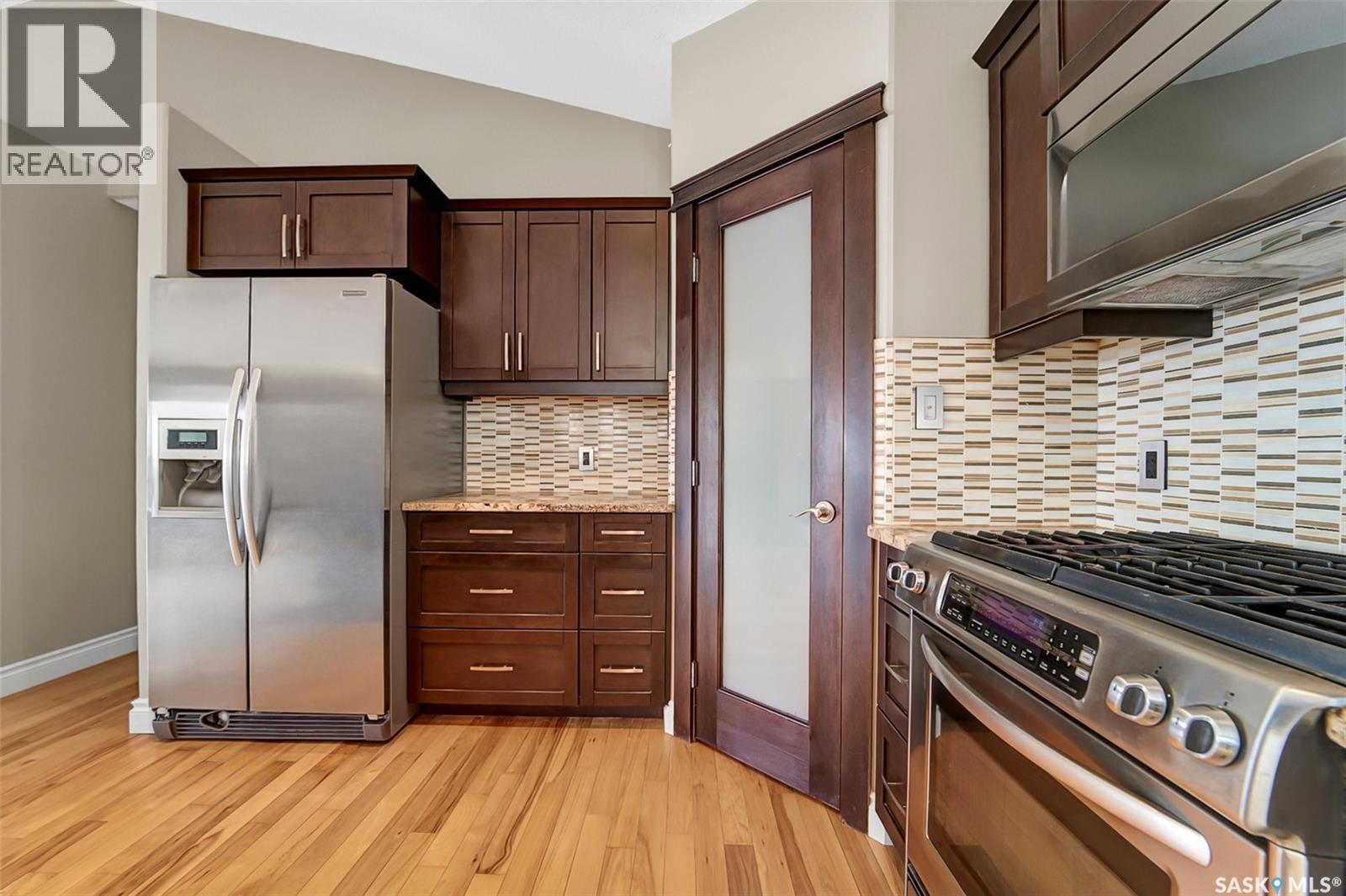 1506 Patrick Place, Saskatoon, SK - Indoor Photo Showing Kitchen