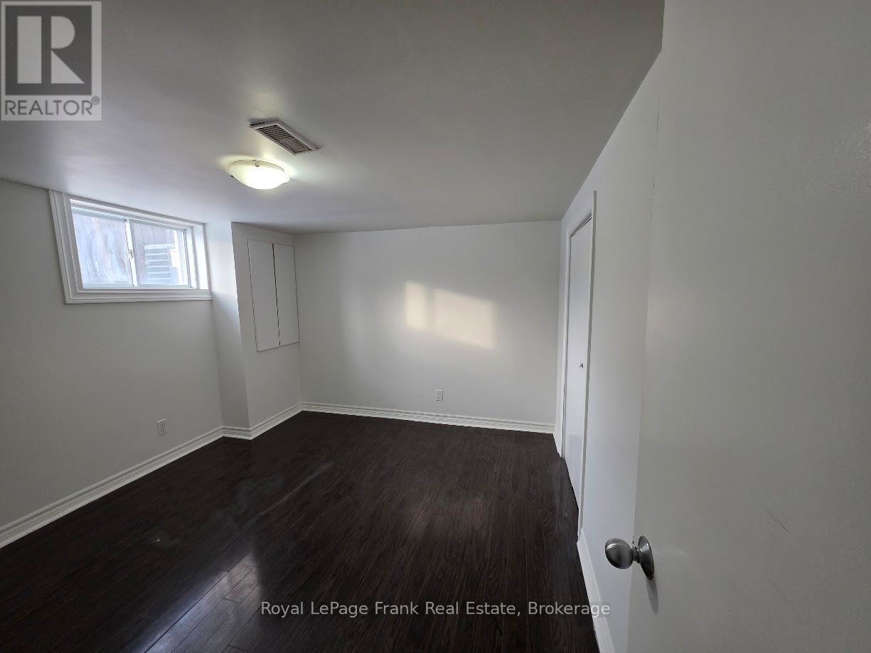 44 Billingsgate Crescent, Ajax, ON - Indoor Photo Showing Other Room