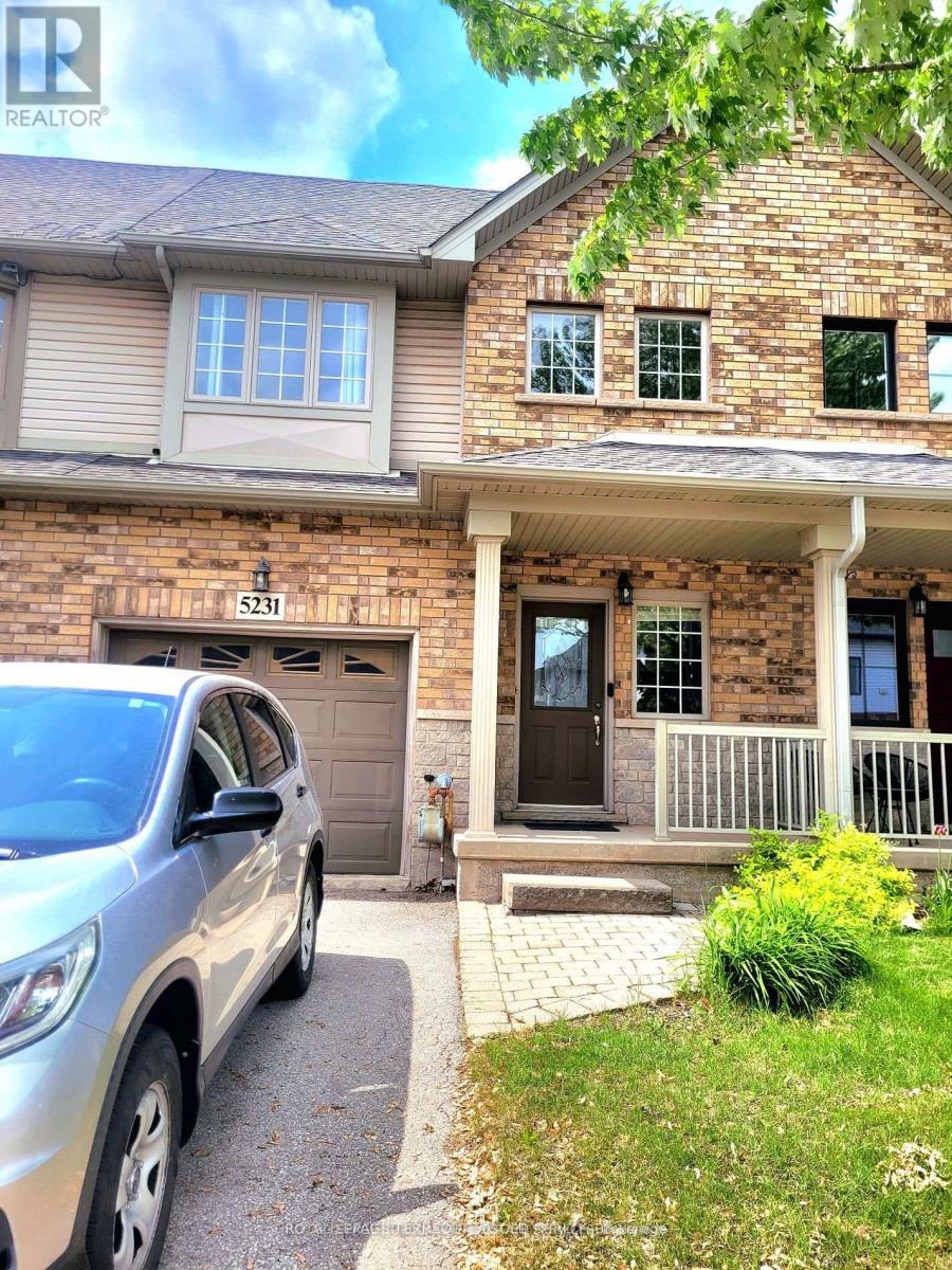 5231 Autumn Harvest Way, Burlington, ON - Outdoor