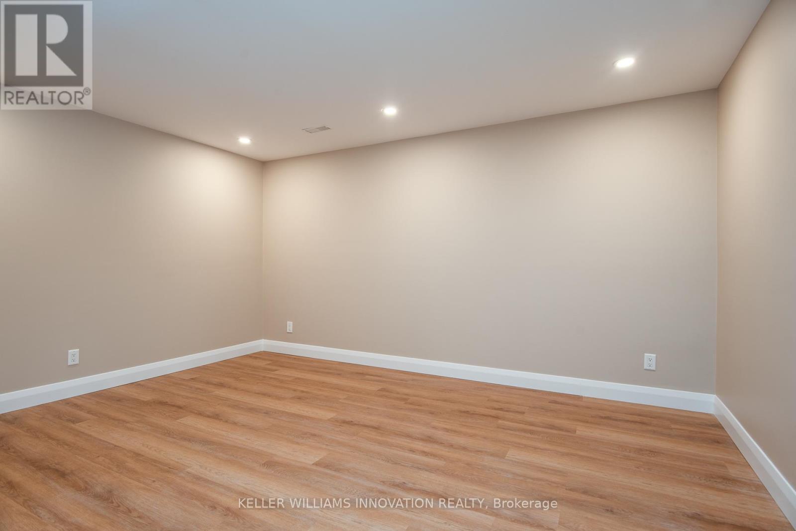 627 Glen Forrest Boulevard, Waterloo, ON - Indoor Photo Showing Other Room