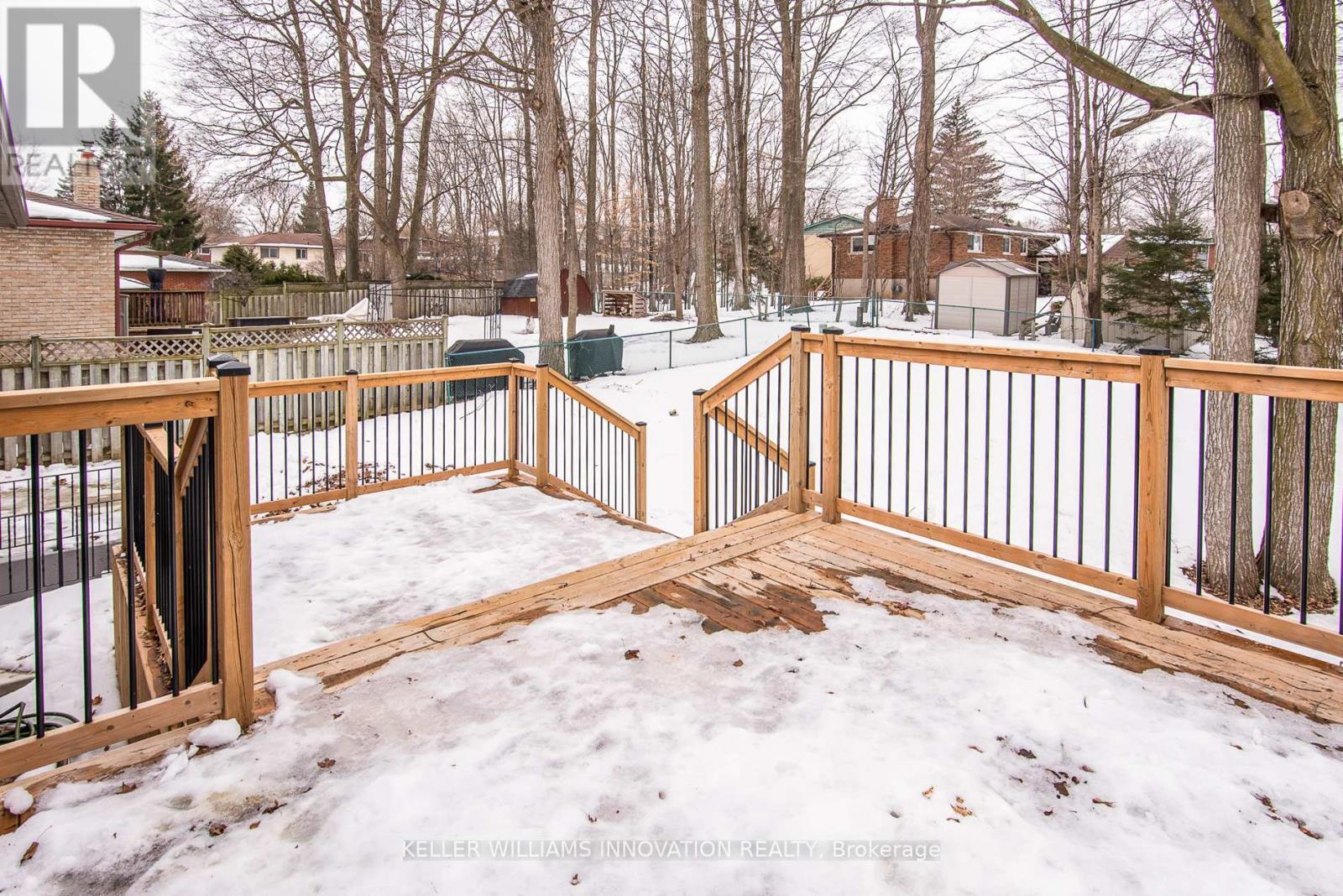 627 Glen Forrest Boulevard, Waterloo, ON - Outdoor With Exterior